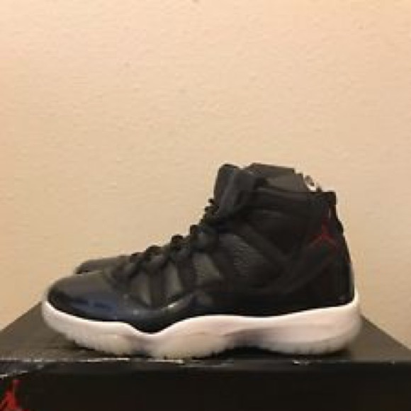 Jordan Other - Jordan 11 72-10 Sz 11